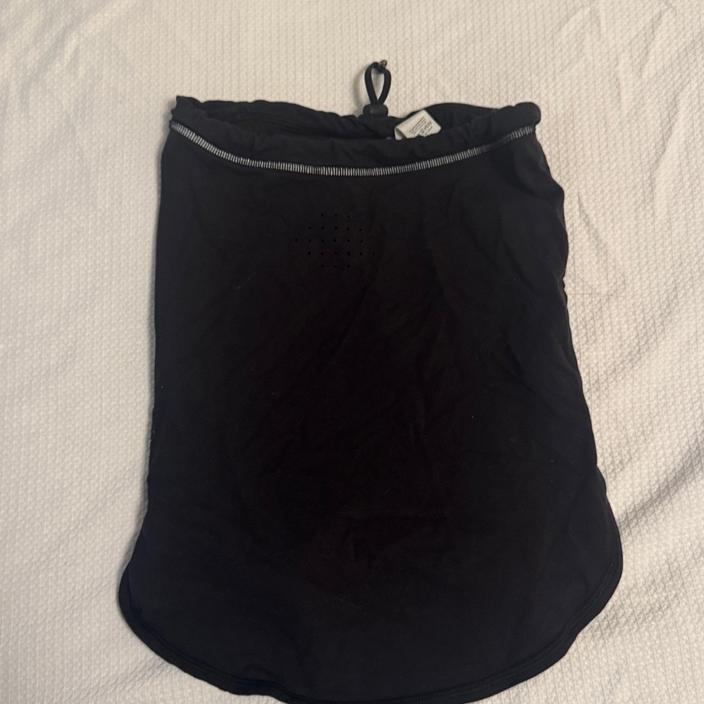 Lululemon Athletica Black neck warmer with Drawstring